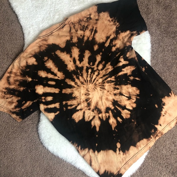 “Can[‘t]” Tie Dye Graphic Tee - Picture 3 of 4